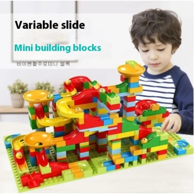 City Race Run DIY Small Block Funnel Slide Building Set