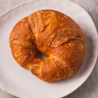 Croissant Plain Curved Baked 90g