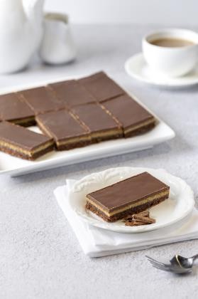 Slice Chocolate Caramel Slab 450mmx245mm