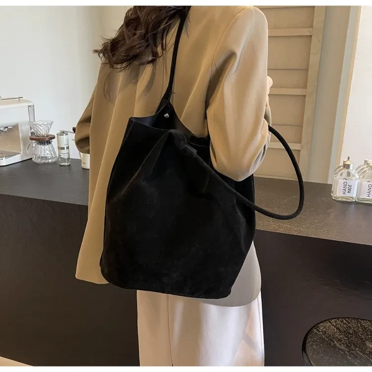 Large Shoulder Bags for Work