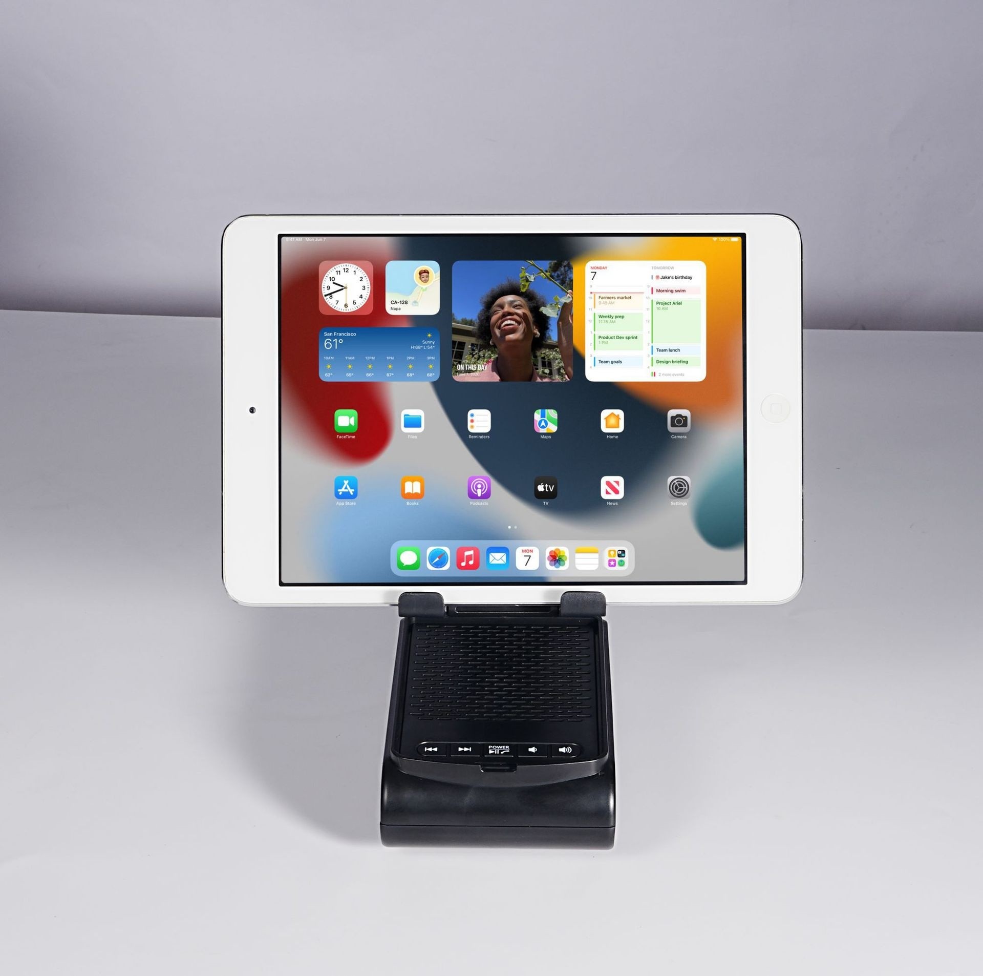 Multi-function Lazy Phone Holder With Bluetooth Audio