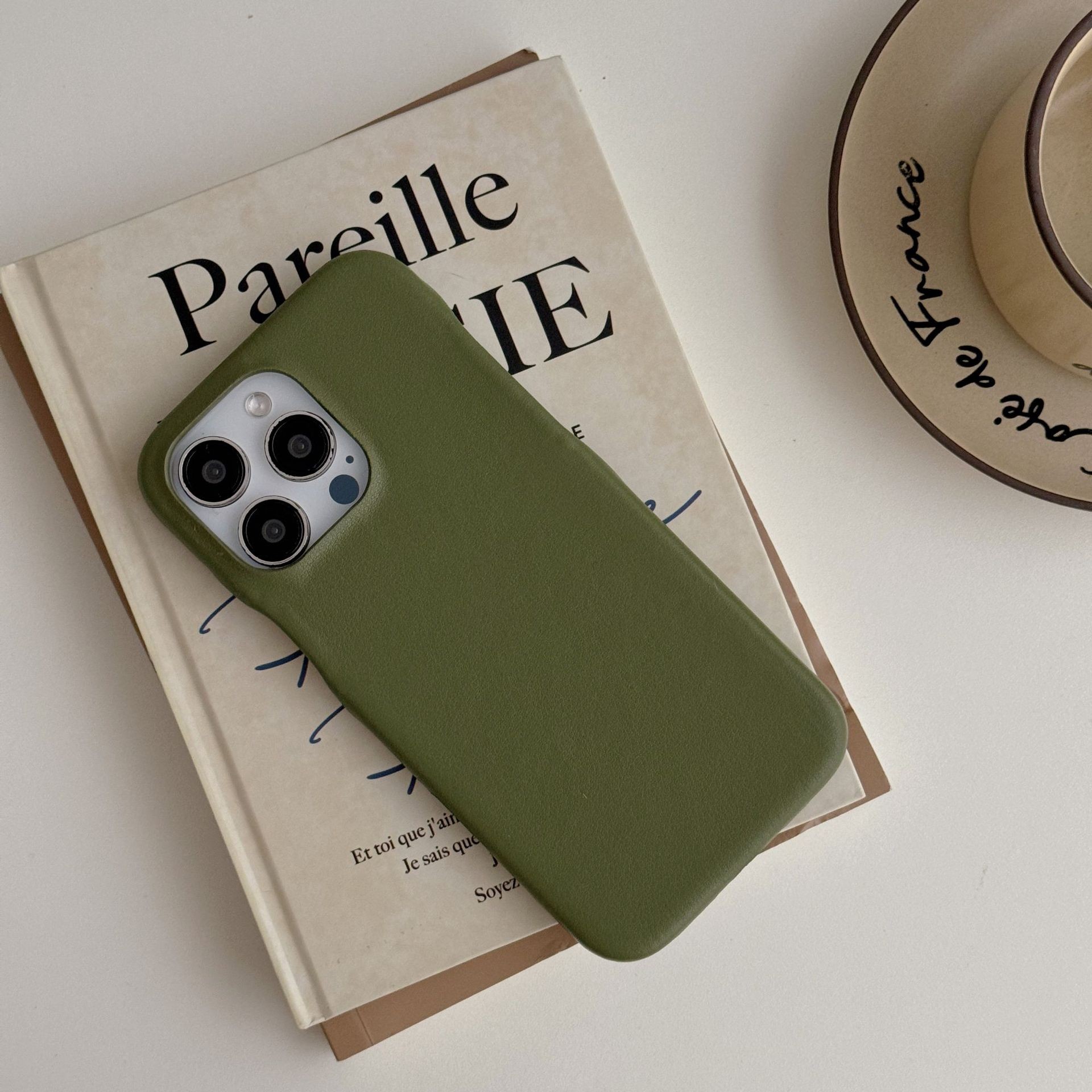 Retro Leather Solid Color Phone Case