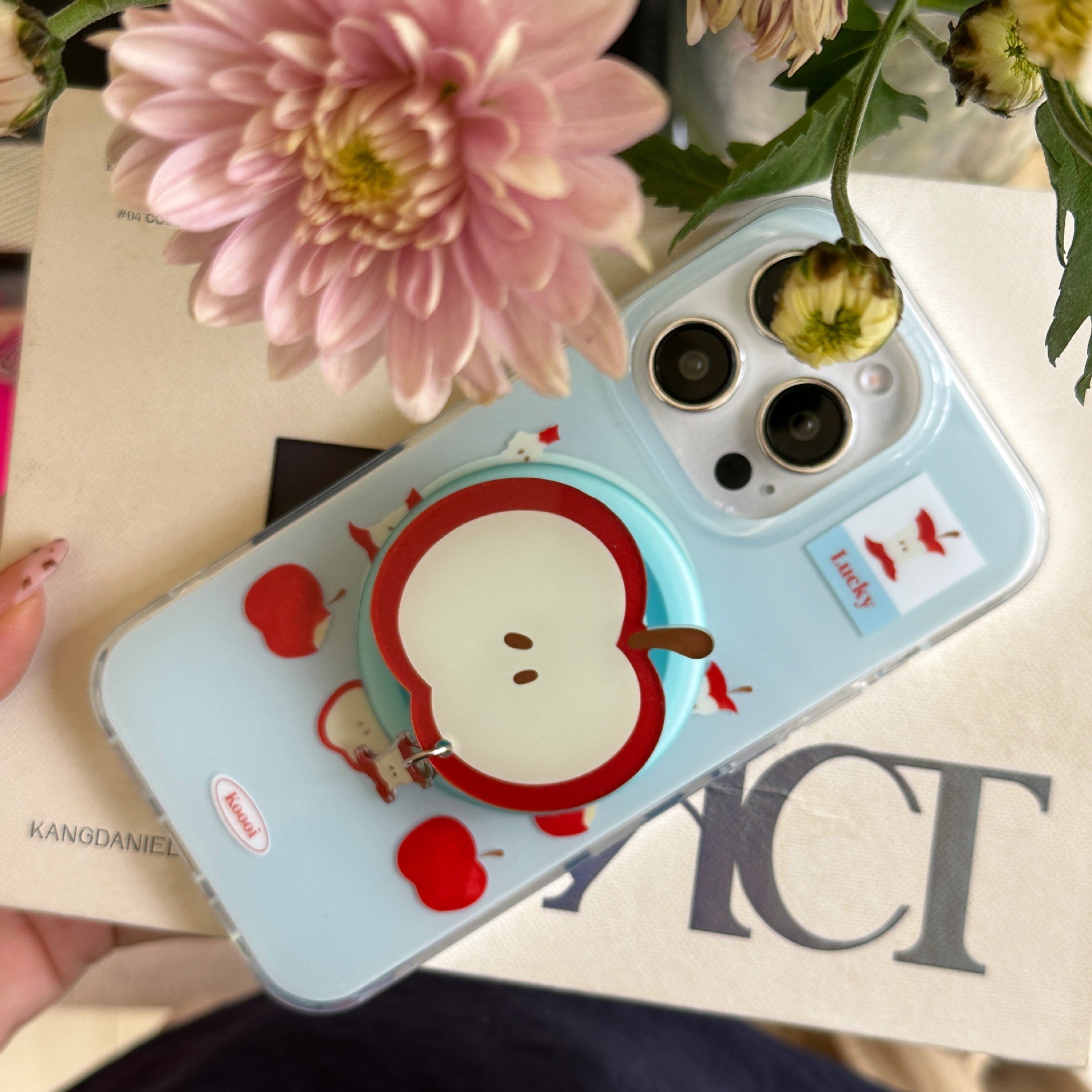 Simple Blue Background Magnetic Pendant Phone Case