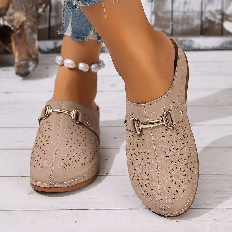 Summer New Closed Toe Metal Buckle Hollowed Women's Shoes