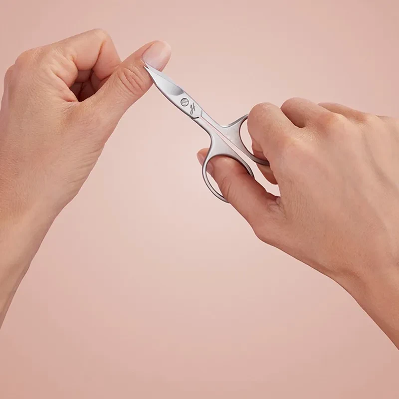 Cuticle Cutter