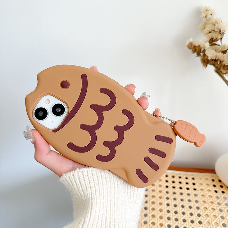 12 Cute Three-dimensional Taiyaki Silicone Phone Case