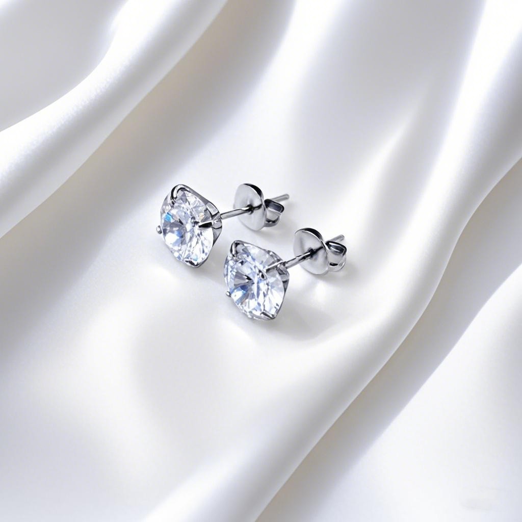 Butterfly Clasp Four-claw Inlaid Zircon Ear Studs