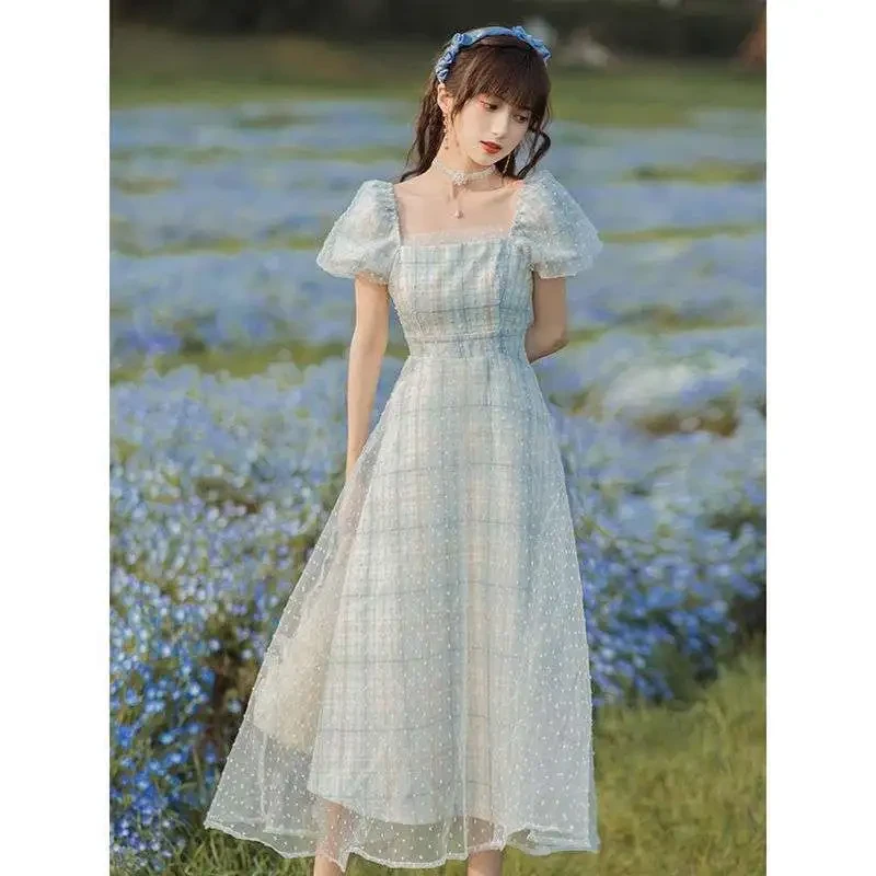 Dress Square Neckline