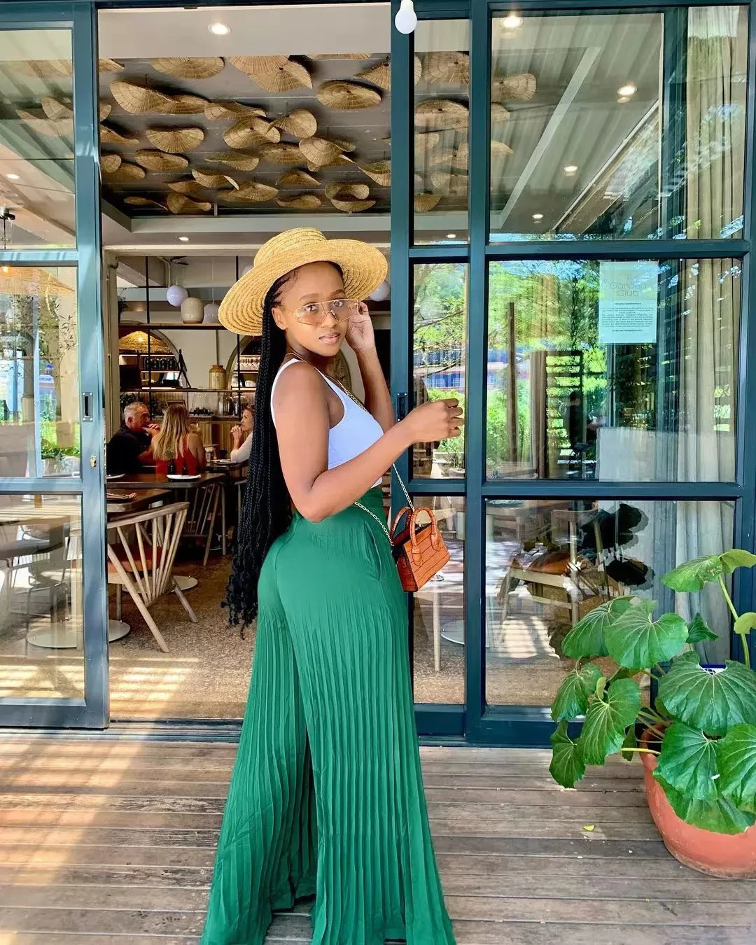 Women's Summer Pleated Chiffon Solid Color Wide-leg Pants