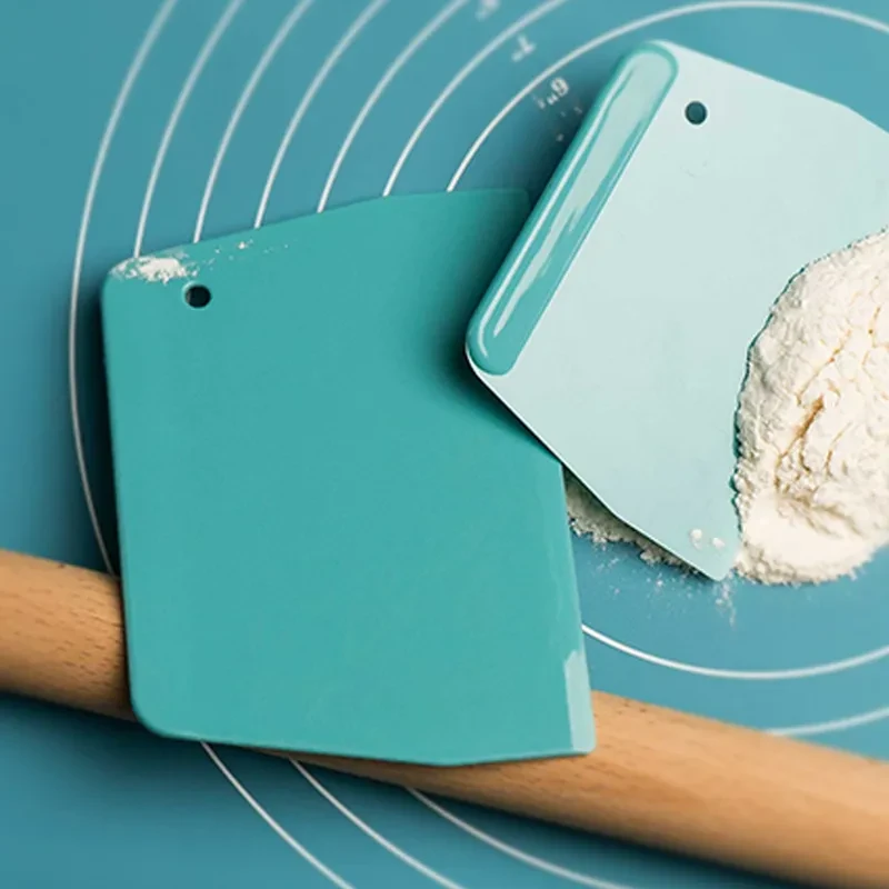 Flour Scraper PP Material Scraping Board Dough Cutter Baking Tool