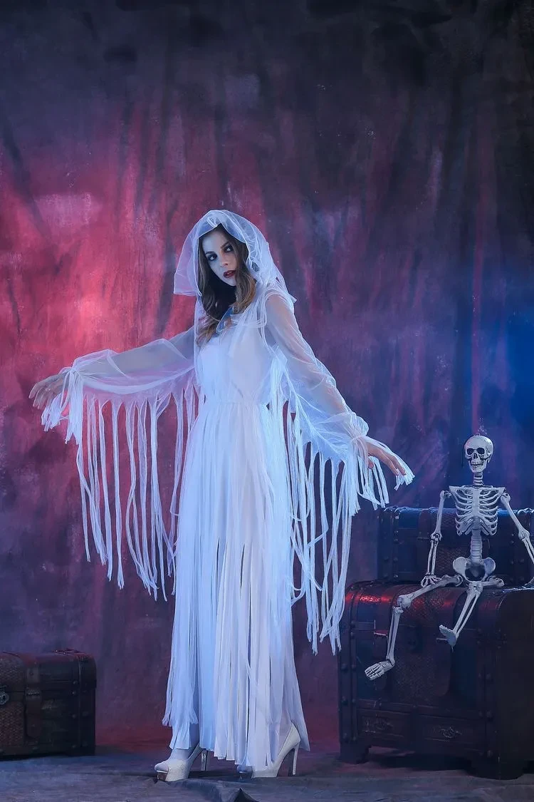 A Dead Bride Costume