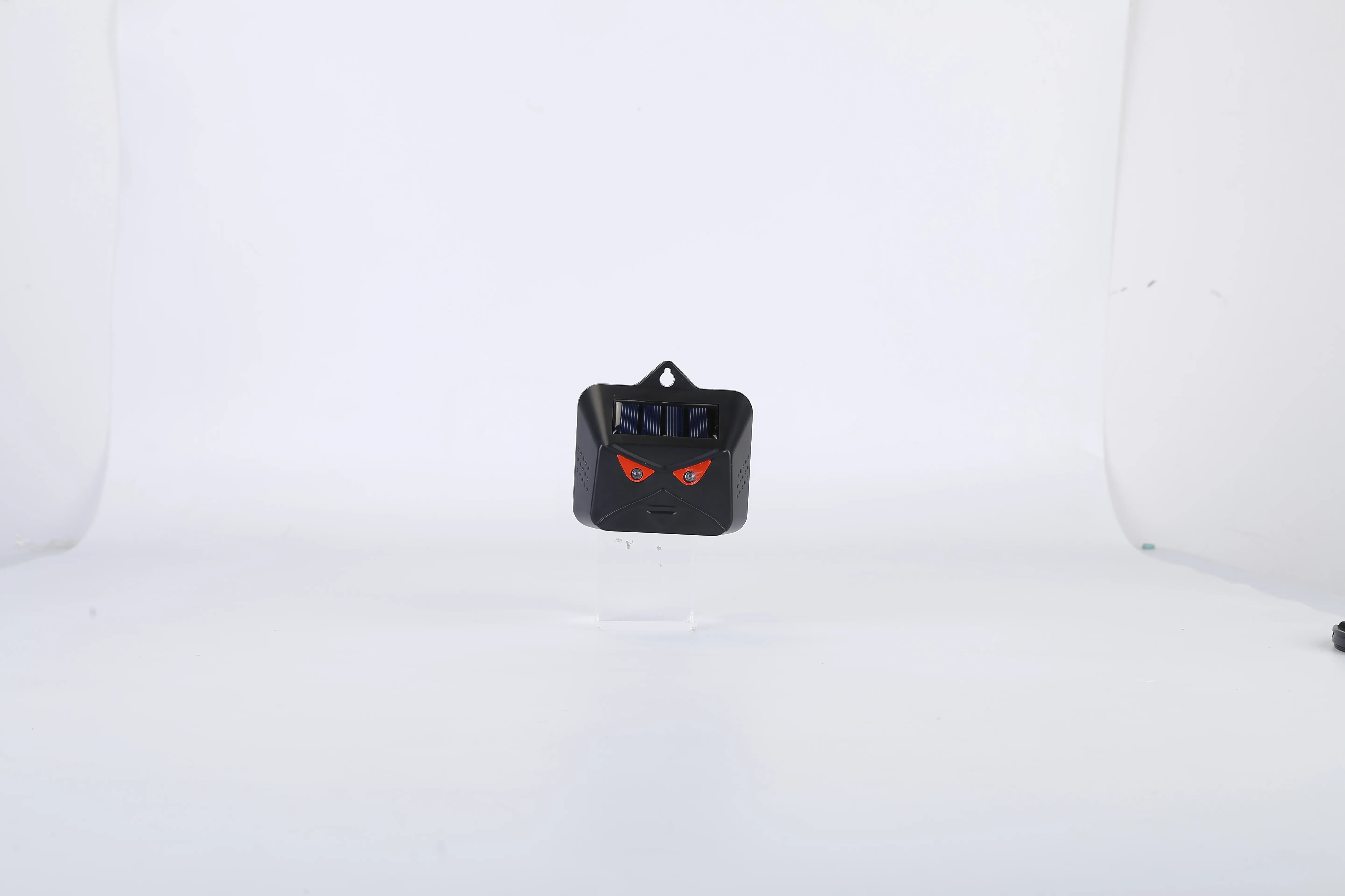 4Pcs Solar Animal Control Light Coyote Deterrent Deer Bird Repeller Lamp Animal Repellent For Garden Farm