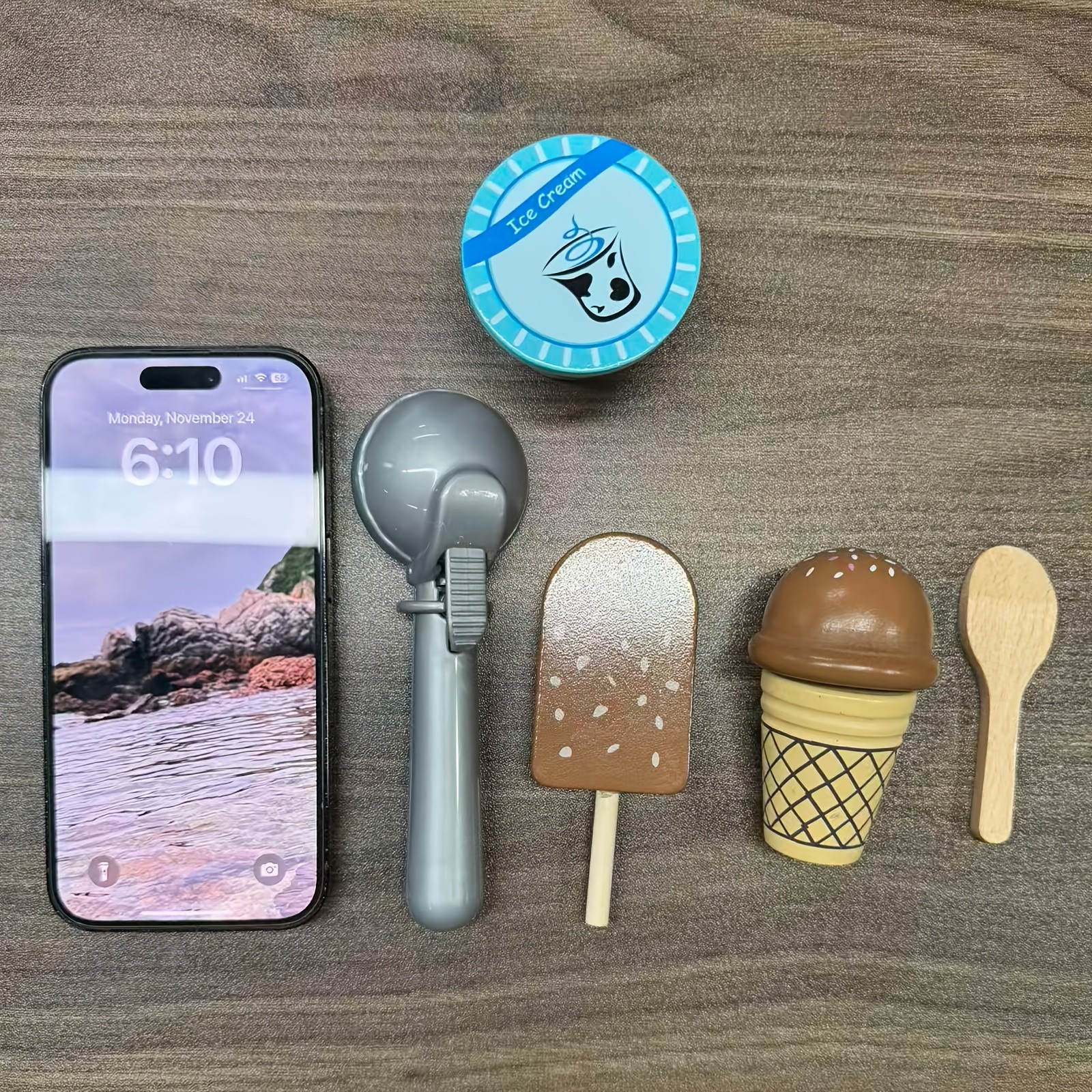 GENAI Ice Cream Counter Playset for Kids  Wooden Pretend Play Ice Cream Shop Fun