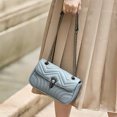 ZOOLER Vintage Genuine Leather Shoulder Bag for Women  Classic Striped Holiday-Ready Handbag