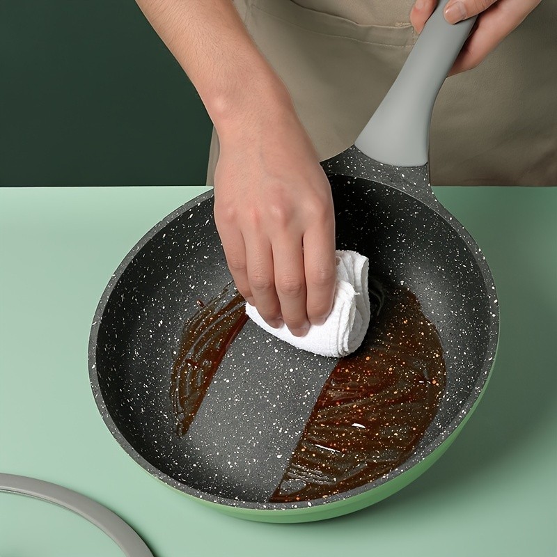 COOKER KING Nonstick Fry Pan with Lid Healthy PFOA-Free Skillet & Omelette Pan for All NZ Cooktops