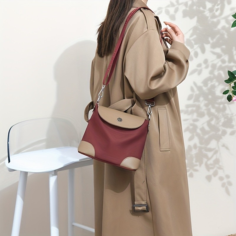 OGEHUAFEE Womens Lightweight Nylon Messenger Bag  Casual Shoulder Bag with Adjustable Strap, Multiple Compartments for Travel & Shopping