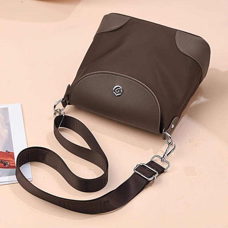 OGEHUAFEE Womens Lightweight Nylon Messenger Bag  Casual Shoulder Bag with Adjustable Strap, Multiple Compartments for Travel & Shopping