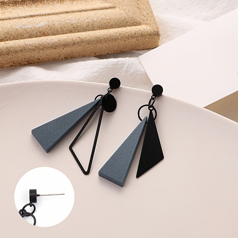 AIVEO Elegant Wooden Clip-On Earrings