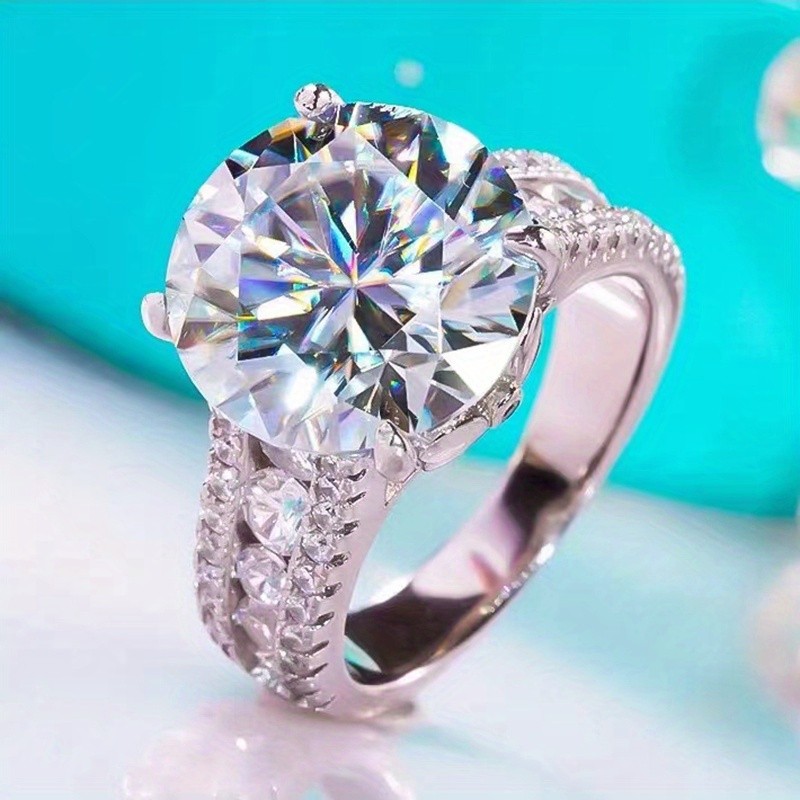 LOVESSOM 10 Carat Moissanite Ring