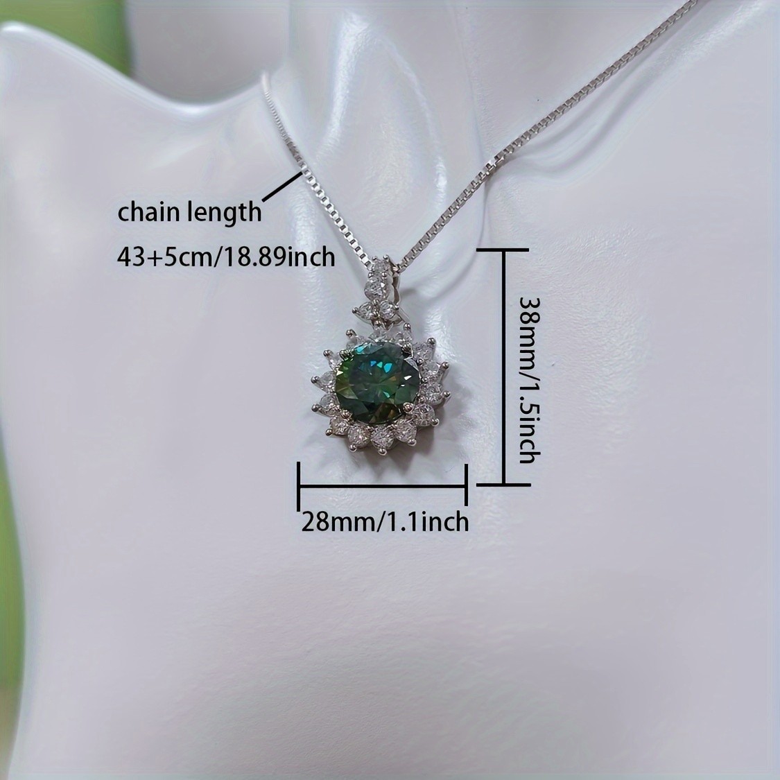 VOPU S925 Sterling Silver Green Moissanite Pendant