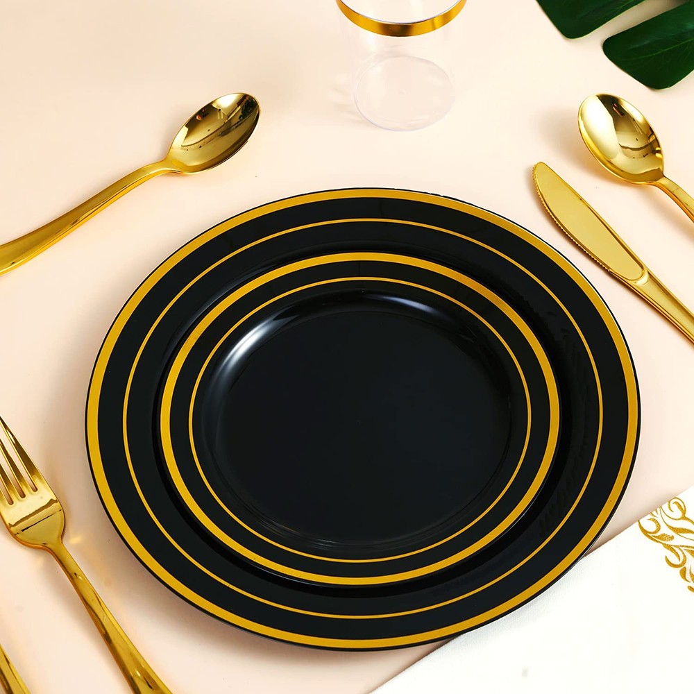 Plastic Dinner Plates