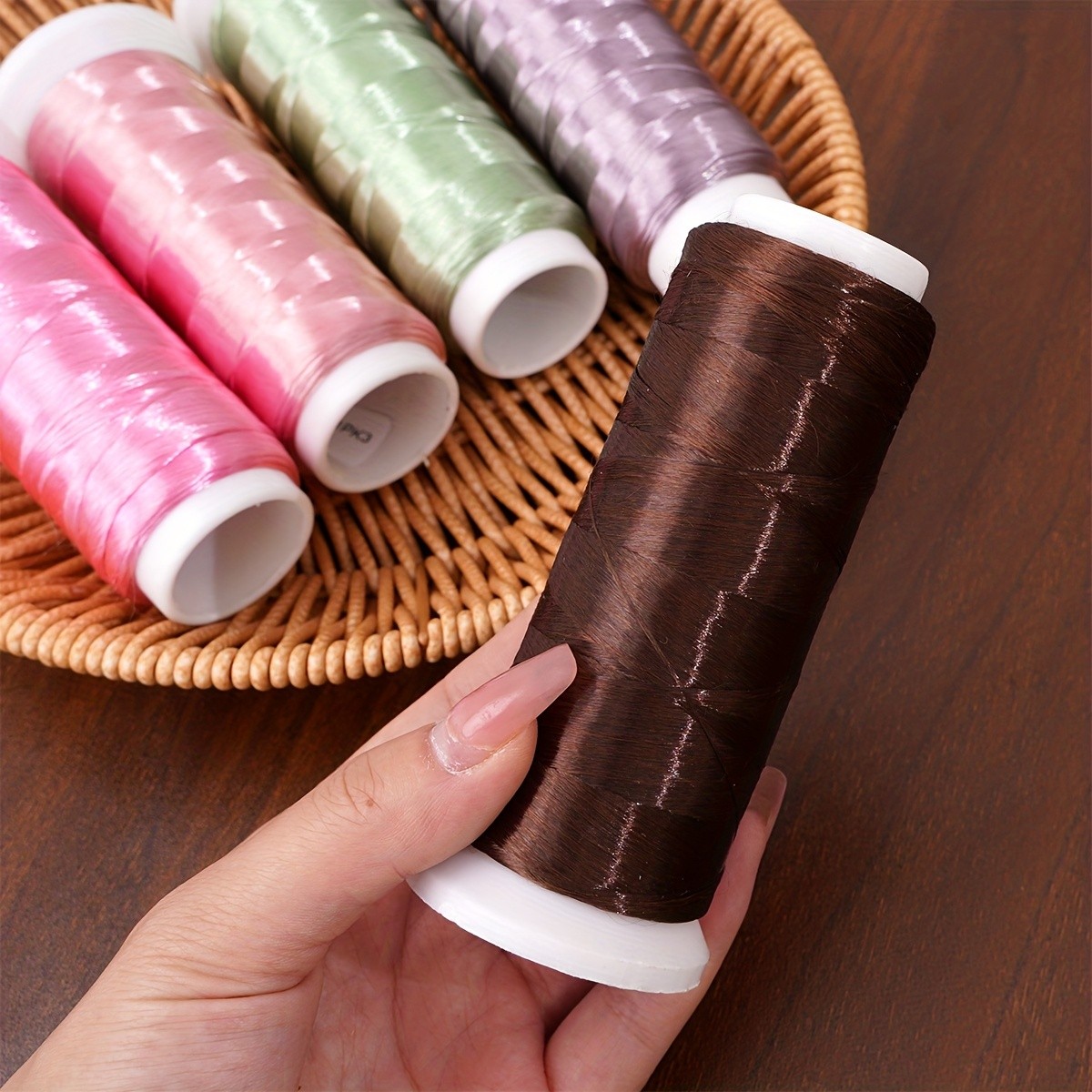 1200m/roll of Polyester Knotless Velvet Yarn