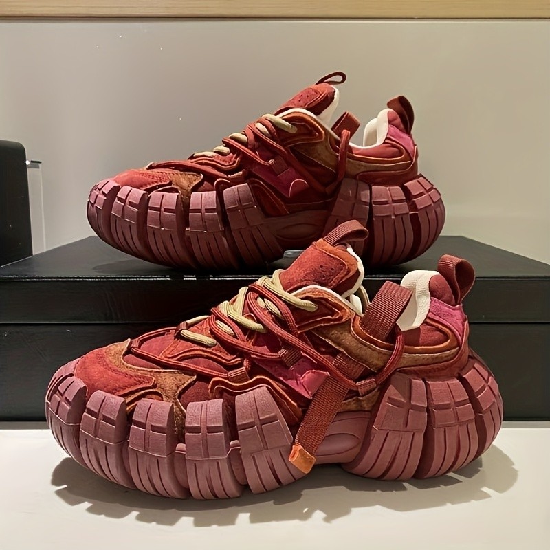 XIOSHENTONG Men's Vintage-Inspired Dad Sneakers