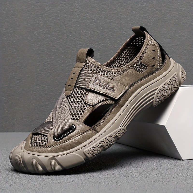 BUBUK Men's Breathable Mesh Sandals with Adjustable Hook-and-Loop Straps