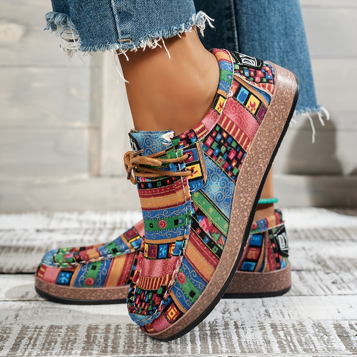 BYZI Men's & Women's True Sneakers