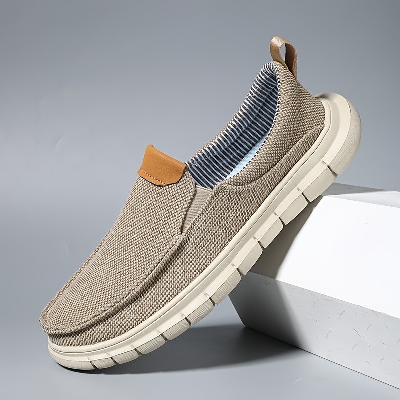 LEIJOP Unisex Canvas Slip-On Sneakers