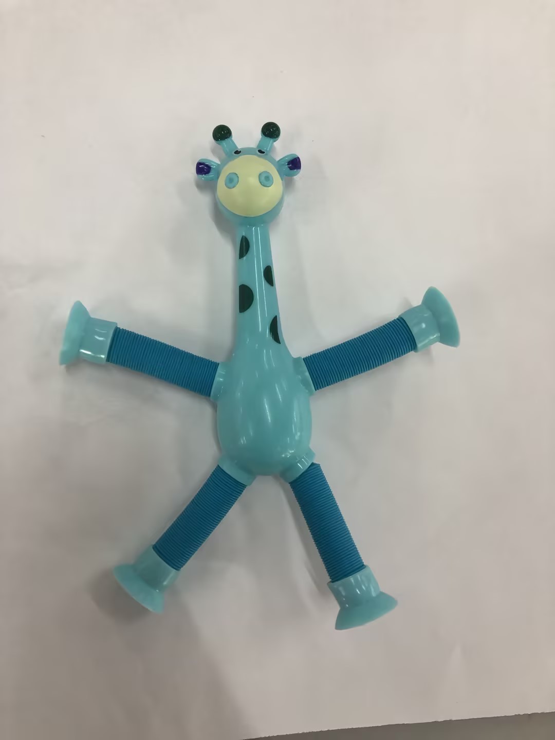 Telescopic Suction Cup Giraffe Toy
