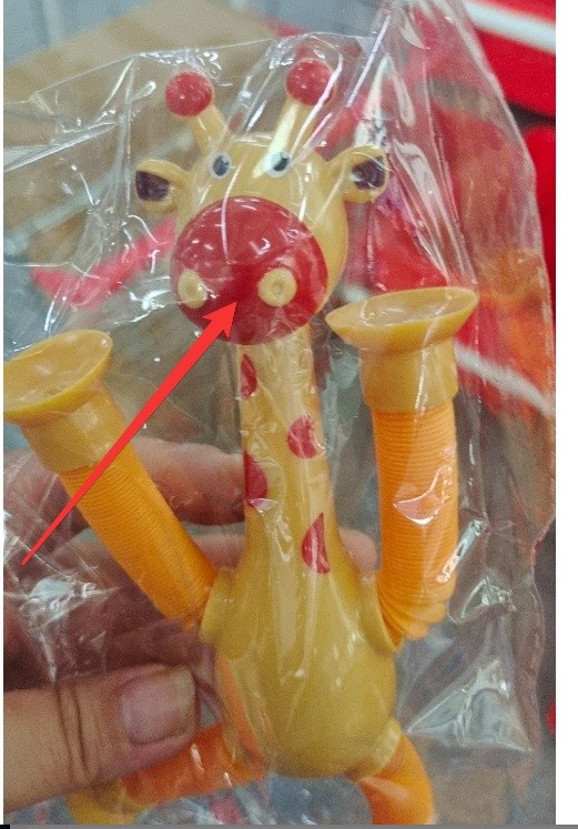 Telescopic Suction Cup Giraffe Toy