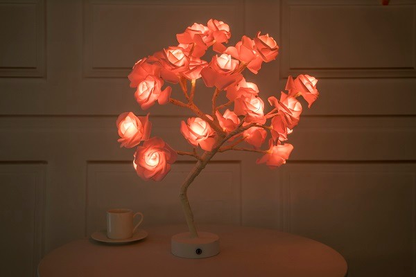 Forever Rose Tree Lamp - Light up Love