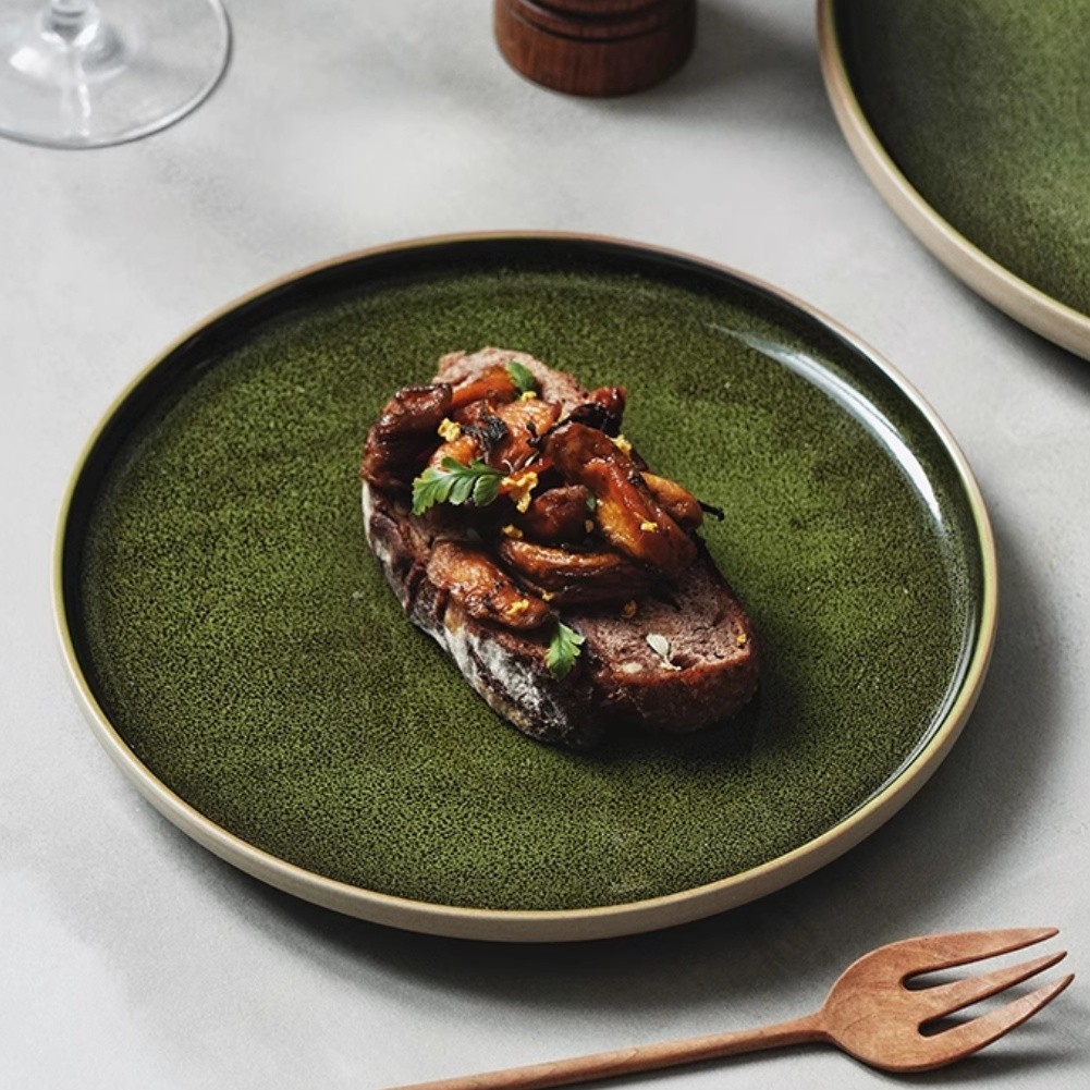 Steak Green Salad Dish