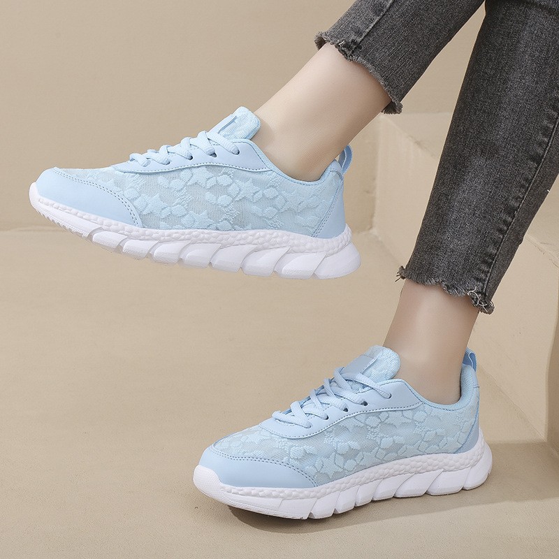 Women Breathable Mesh Casual Shoes