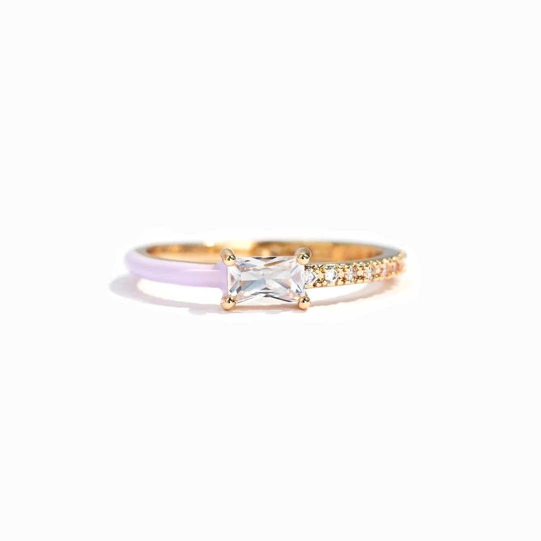Heart-shaped Rectangular Zircon Rings