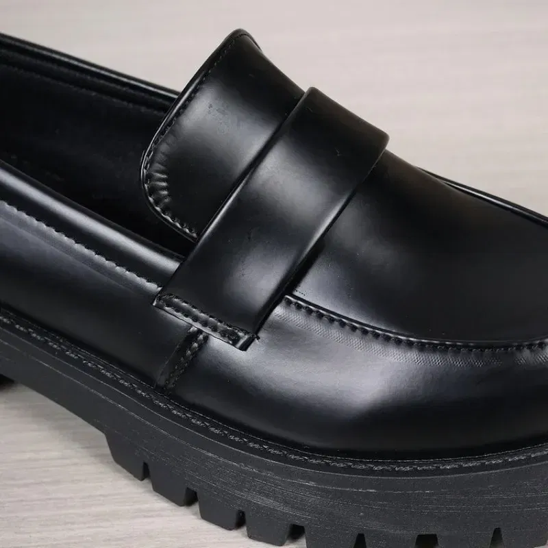 Color: black, Shoe Size: 43 - British Style Platform Loafers Women 2025 Plus Size Round Toe Single Shoes Woman Thick Bottom Pu Leather Shoes Mujer
