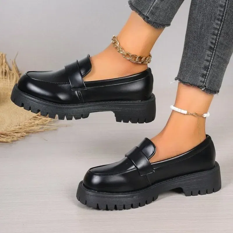 Color: black, Shoe Size: 43 - British Style Platform Loafers Women 2025 Plus Size Round Toe Single Shoes Woman Thick Bottom Pu Leather Shoes Mujer