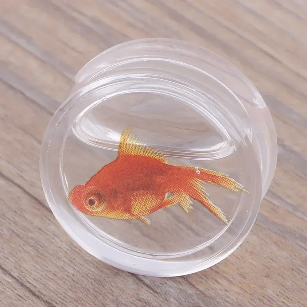 Metal color: Light Yellow Gold Color, Main Stone Color: Red - 2Pcs Acrylic Liquid Goldfish Ear Plug Double Flared Saddle Flesh Tunnel Gauge Stretcher 8mm-18mm