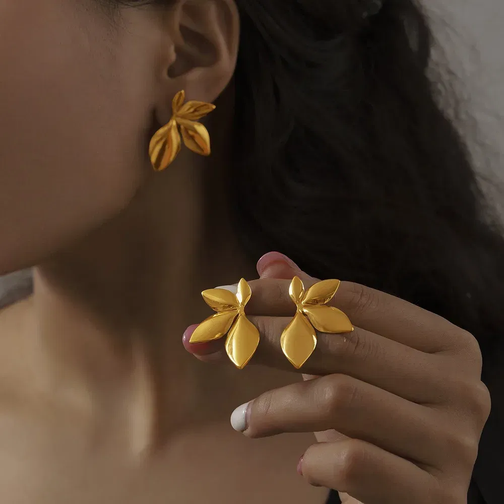 Metal Color: Light Yellow Gold Color - 1 pair 3.5?—2.2cm Leaves Stud Earrings Fashion Anti Allergy Flower Stud Earrings Texture Waterproof Stainless Steel Stud Earrings