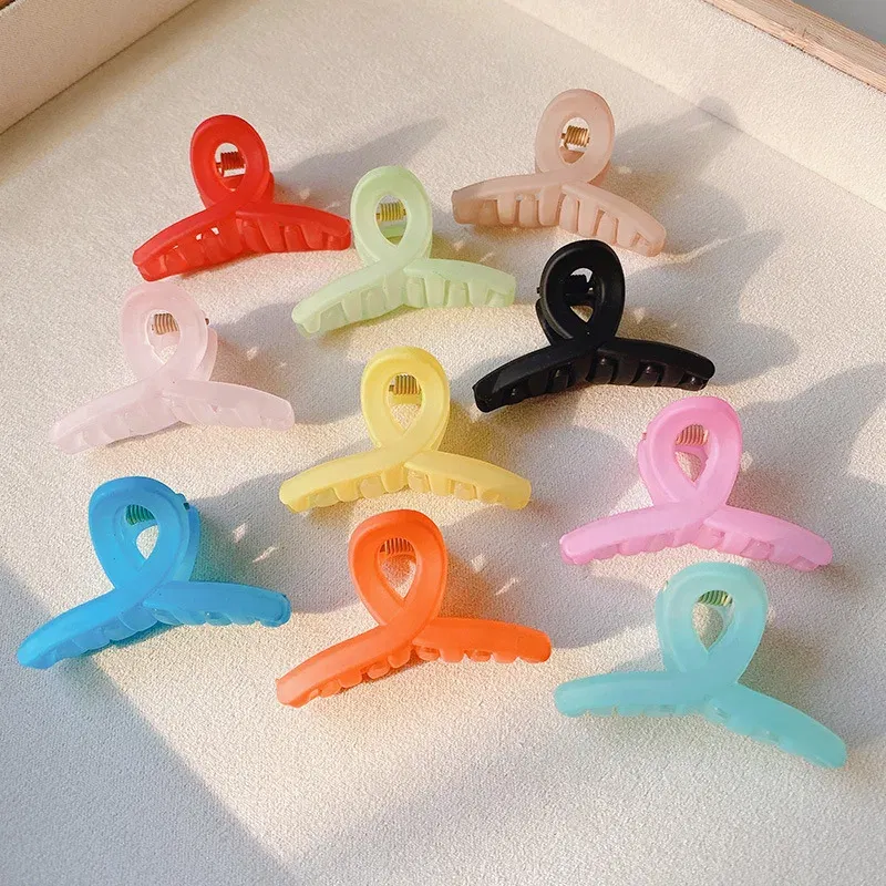 Color: SKY BLUE - Cute Small Crab Hair Claw Clips Barrettes Women Girls Acrylic Plastic Mini Hairpins Hair Clamps Fashion Hair Accessories 2021