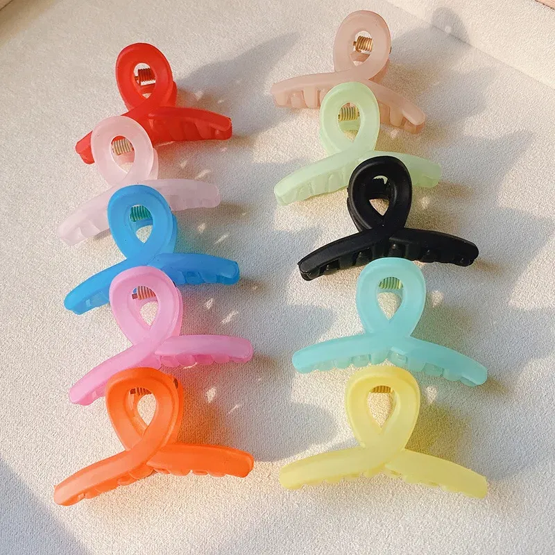 Color: SKY BLUE - Cute Small Crab Hair Claw Clips Barrettes Women Girls Acrylic Plastic Mini Hairpins Hair Clamps Fashion Hair Accessories 2021