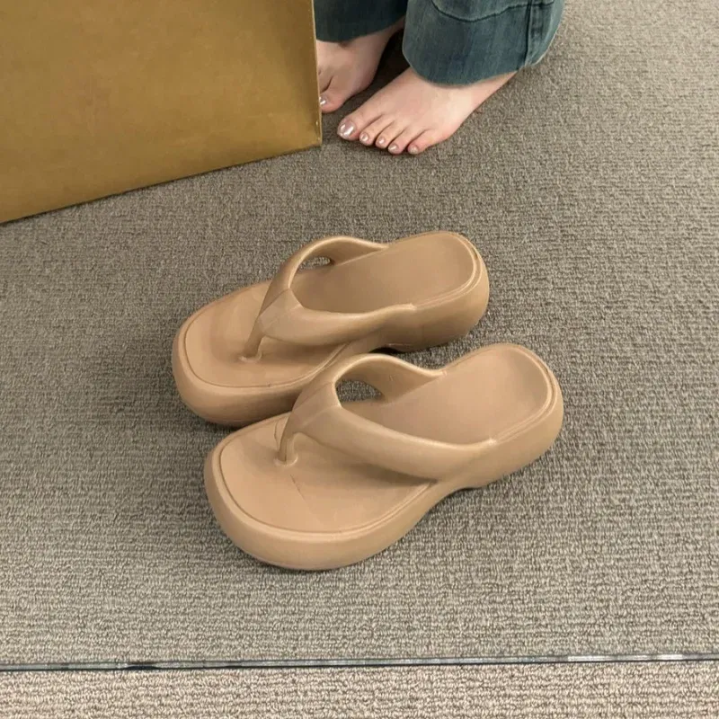 Color: Khaki, Shoe Size: 35-36 - Casual Round Square Toe Women Flip-flops Innovative Desgin Soft-soled Outdoor Slippers Non-slip Lightweight Women's Sandals