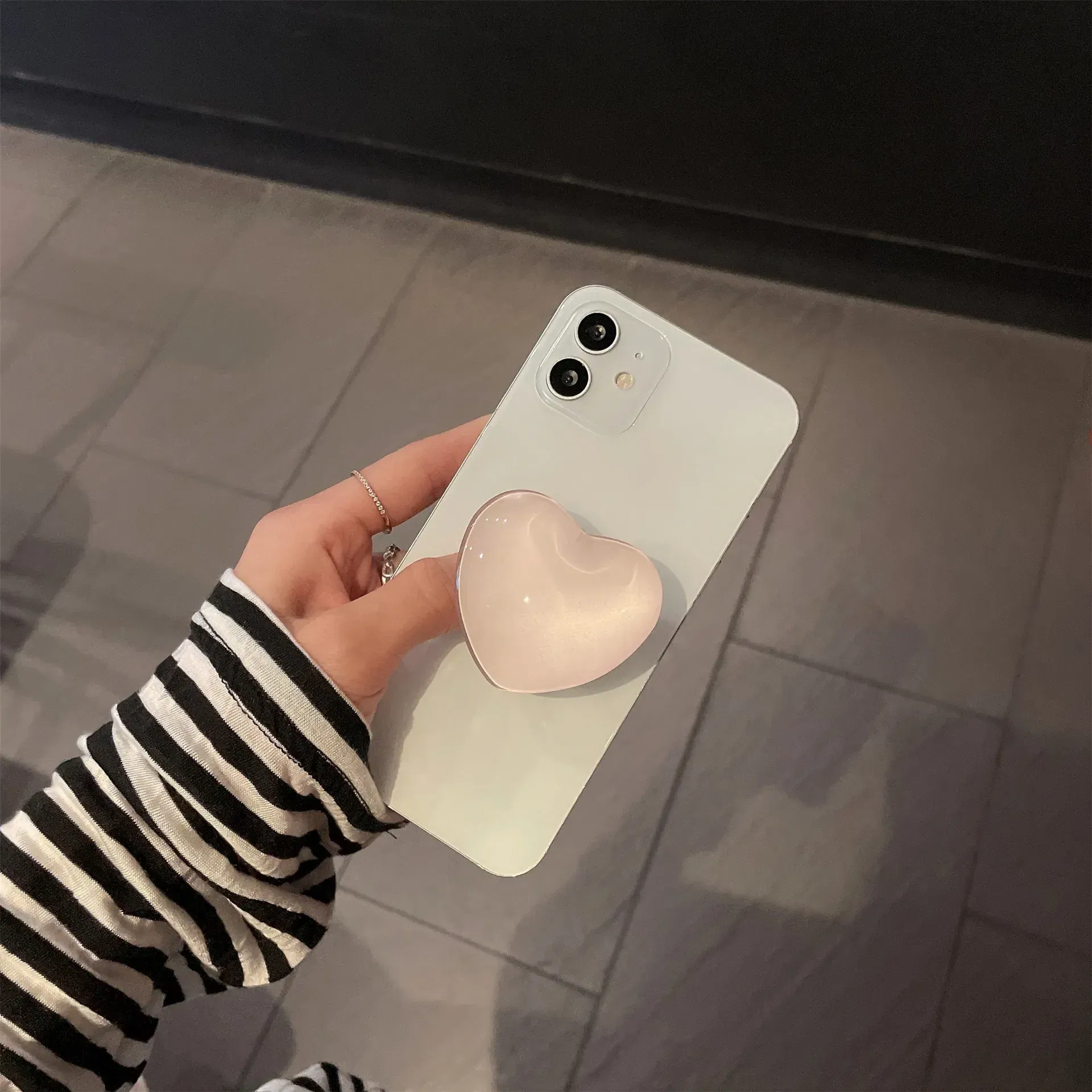 Color: Transparent - Phone Holder Popular Socket Griptok Finger Grip Bracket Stand Love Heart Ins Style Cute Poping Pink White Cellphone Accessory