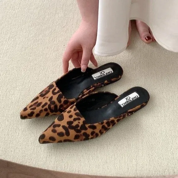 Color: black, Shoe Size: 37 - Women Slippers Pointed Toe Leopard Design Shallow Slip on Thin Low Heels Black Flock Design Casual Mules Loafers Black Outdoor