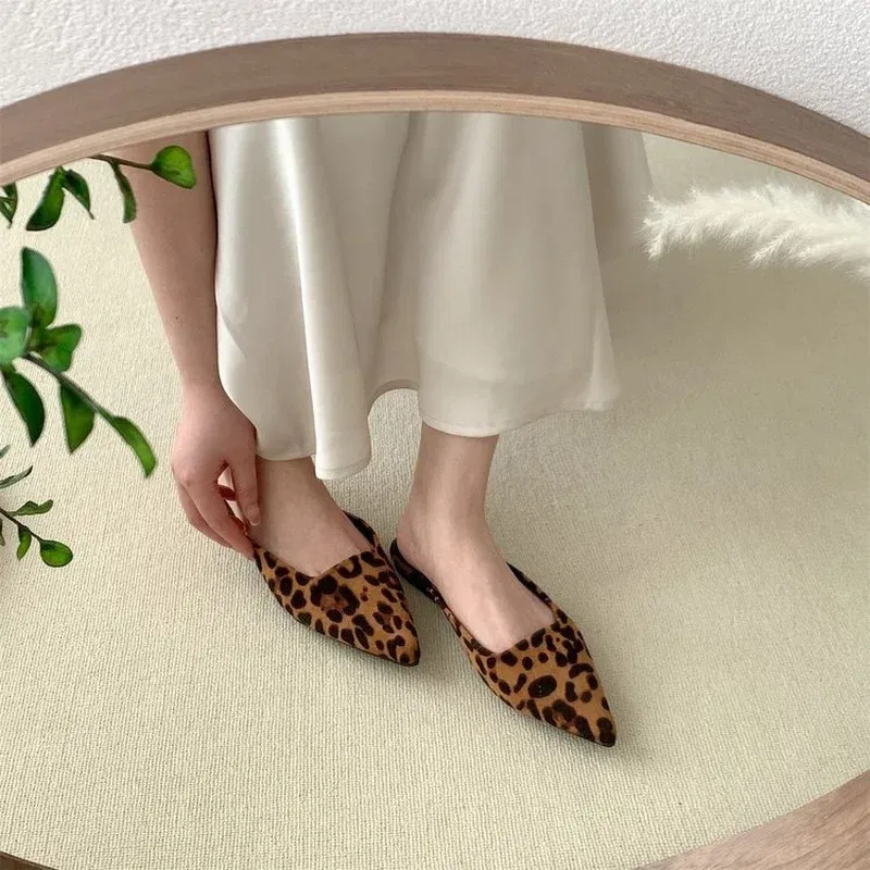Color: black, Shoe Size: 37 - Women Slippers Pointed Toe Leopard Design Shallow Slip on Thin Low Heels Black Flock Design Casual Mules Loafers Black Outdoor
