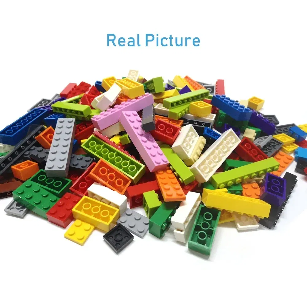 Color: DARK GRAY - 200pcs 1x4 Dots DIY Building Blocks Thick Figures Bricks Educational Creative Toys for Children Size Compatible With 3010