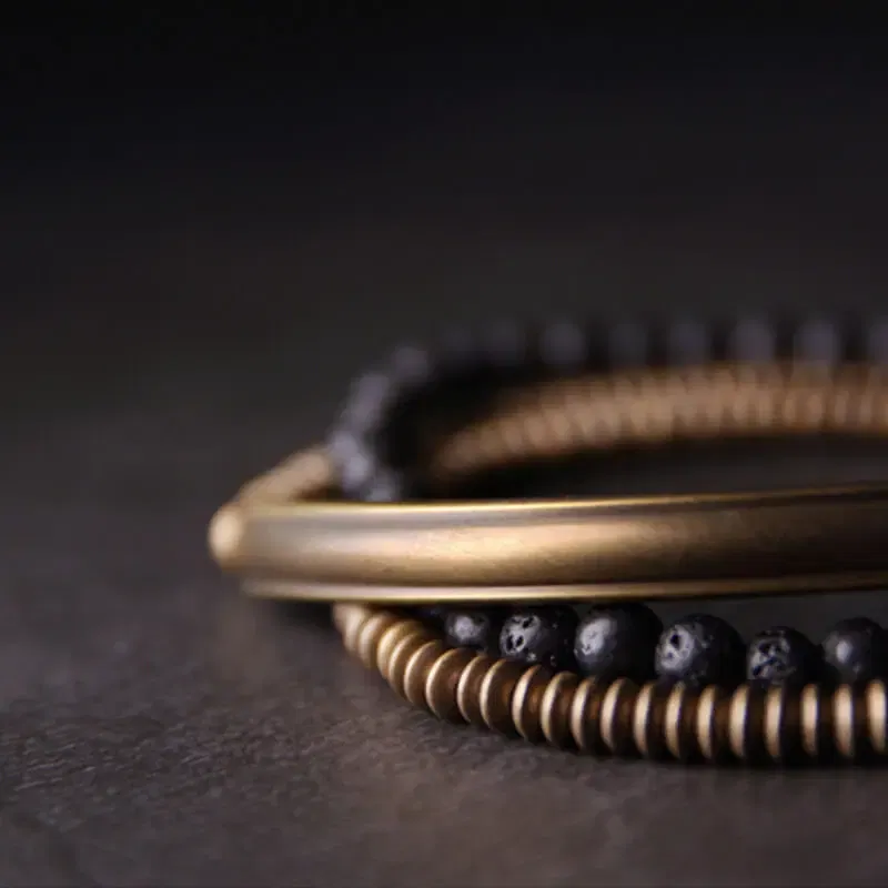 Length: 22cm - Metallic Copper Lava Stone Handmade Bracelet Multi Row Jewelry For Men Women Rock Street Hardwear Original Design Bangle