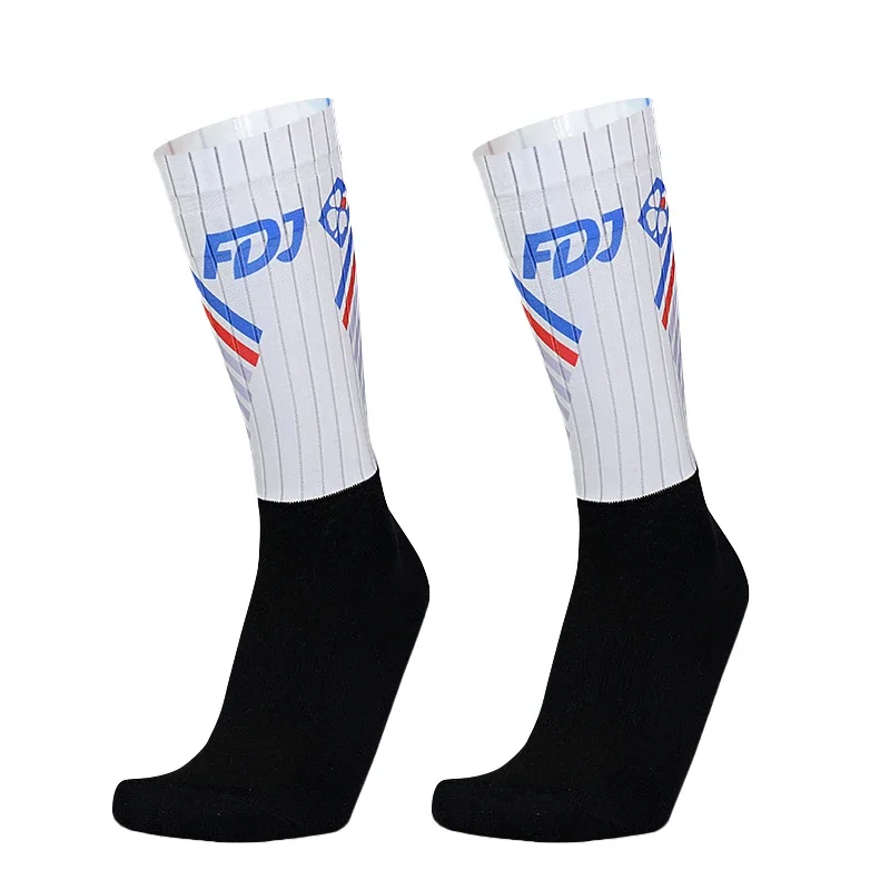 Color: Brown - Pro Bike Team Aero Socks Seamless Anti Slip Road Ride Socks Outdoor Racing Cycling Socks