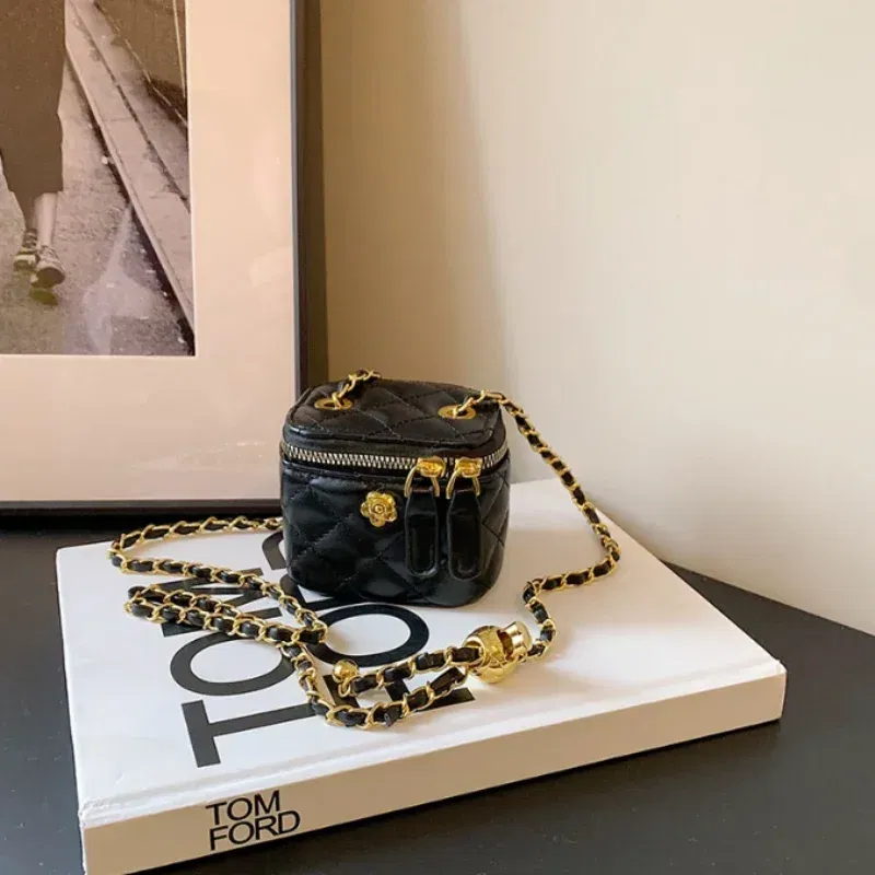 Color: SKY BLUE - New Fashion Children's Bag Girl Baby Lingge Chain Bag Girl Crossbody Bag Handbag Bags For Girls Free Shipping Kids Bag